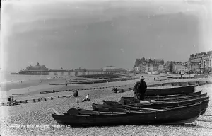Eastbourne Prints: A Day at Eastbourne Beach