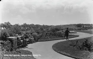 Bognor Prints: A Day at Marine Park
