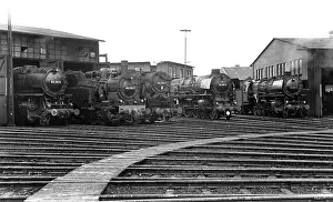 Turntable Prints: DB locomotives waiting to use the turntable at a depot