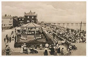 Performance Collection: Deal Bandstand