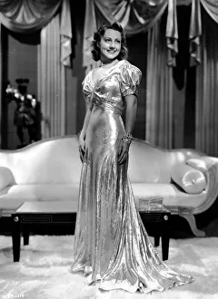 Andy Gallery: A debutante Style designed by Dolly Tree for Diana Lewis