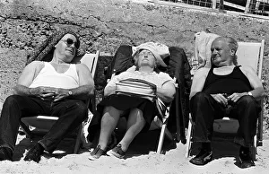 Images Dated 5th March 2019: Deck chairs Tenby, Wales