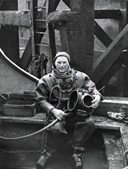 Relax Prints: A deep sea diver in Plymouth Docks