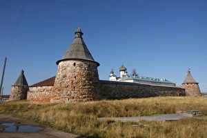 Images Dated 14th September 2010: Defence towers of the Solovetsky Kremlin
