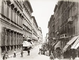 Skate Gallery: Via del Corso, Rome, Italy