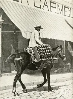Delivering beer, Valparaiso, Chile, South America