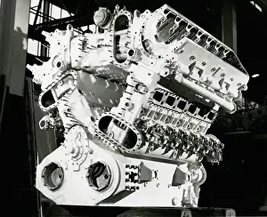 Deltic D18 engine, triangle