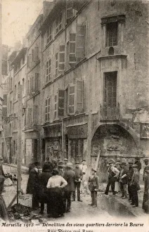Images Dated 31st May 2018: Demolition of houses in Rue de la pierre qui Rage, Marseille
