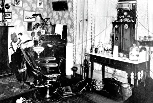 Surgery Prints: Dentist's Surgery early 1900s