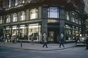 Displays Prints: Department store in Vienna, Austria
