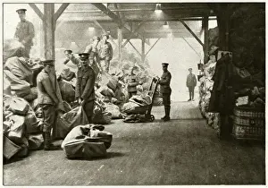 Sending Prints: Departure of mail to British Soldiers