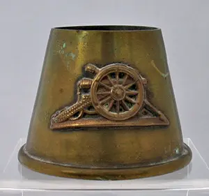 Ranks Prints: Desk ornament with Royal Field Artillery arm badge, WW1