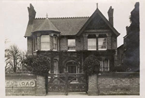 Auerbach Collection: Detached house, 1 Carlton Road, Ealing, West London