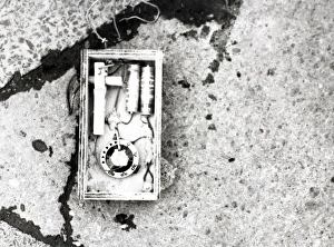 Images Dated 27th March 2015: Detonation devices