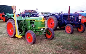 Thurlow Prints: Deutz F2L612 4 tractor