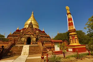Temples Prints: Dhammayazika Pagoda Temple, Plain of Bagan, Bagan, Myanmar