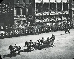 Diamond Jubilee - HRH The Duchess of York passing Whitehall