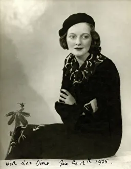 Beret Collection: Diana Churchill by Madame Yevonde