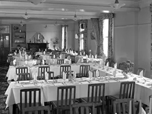 Images Dated 10th February 2012: Dining room, Portobello Hotel, Walton, Essex