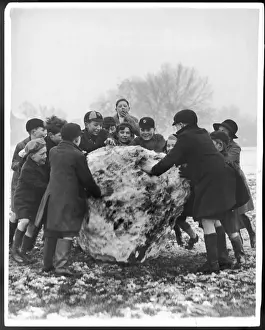 Over Coats Prints: Dirty Great Snowball