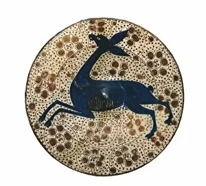 Horta Collection: Dish with representation of a deer. 1425. Traditional