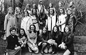 Berkeley Prints: Dolly debs for the Berkeley Dress Show