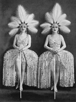 Images Dated 9th February 2011: Dolly Sisters in Diamond Mine tableaux