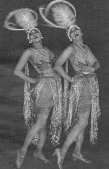 Ambassadeurs Gallery: Dolly Sisters in in Paris Sans Voile, Ambassadeurs Theatre, Paris, 1923 Date: 1923