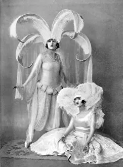 Performers Collection: The Dolly Sisters, London