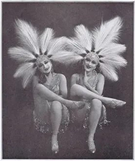 The Dolly Sisters in Paris en Fleurs, Casino de Paris, Paris, 1925 Date: 1925