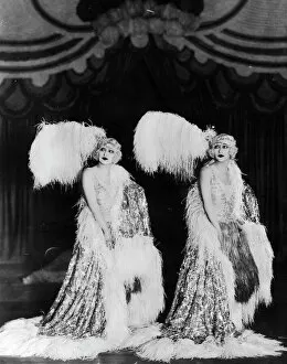 Hungarian Gallery: The Dolly Sisters in Paris-New York