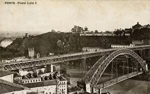 Portuguese Collection: Dom Luis I Bridge, River Douro, Porto, northern Portugal