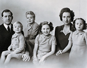 Mercedes Gallery: Don Juan de Borbon and family and future King Juan Carlos I
