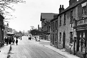 Doncaster Road, Askern early 1900's