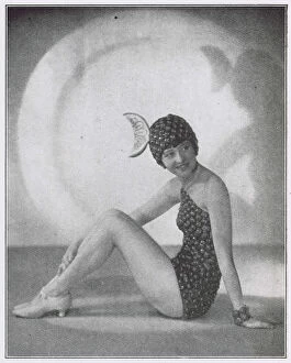 Trocadero Gallery: Doreen Austin in the Champagne Time cabaret show, London (19