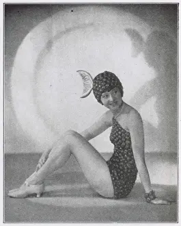 Cochran Prints: Doreen Austin in the Champagne Time cabaret show, London (19