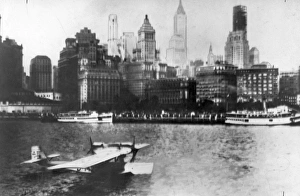 Amundsen Gallery: Dornier DoJ Wal D-1422 Amundsen Wal in New York in 1930
