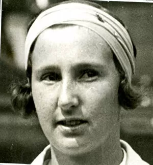 Images Dated 2nd January 2019: Dorothy Round, British tennis player