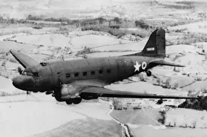 Transports Prints: Douglas C-47 -known as the Dakota in RAF service and us
