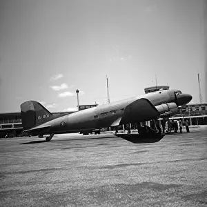 Salaam Prints: Douglas C-47 U-401 Uganda Army AF Dar es Salaam 1966
