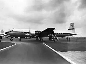 Douglas DC-7C G-AOIA of BOAC