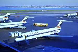 Douglas DC-9 30 - Photo by Hugh W. Cowin-Delta-11Nov74