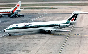 Dc 9 Prints: Douglas DC-9-32 I-DIBR