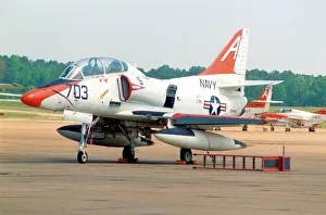 Skyhawk Prints: Douglas TA-4J Skyhawk 158487