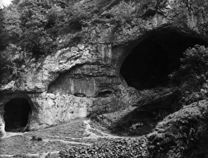 Images Dated 8th April 2011: The Doveholes