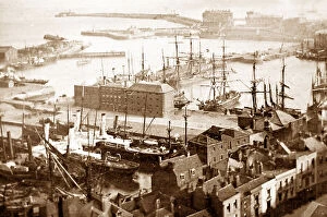 Dover Collection: Dover Harbour