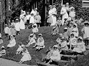 Barnardos Prints: A Dr Barnardos Home