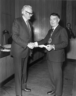 Dr Kenneth Graham Wilkinson CEng FRAeS (1917-1998)