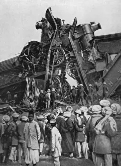 The dramatic position of two engines after colliding near Lu