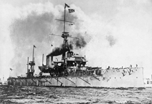 Images Dated 28th March 2011: Dreadnought Photo